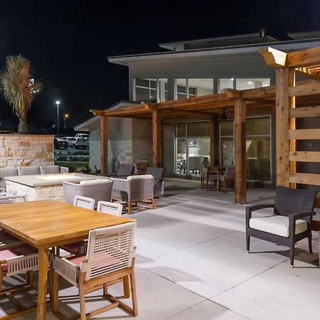 Residence Inn By Marriott Austin Airport מראה חיצוני תמונה