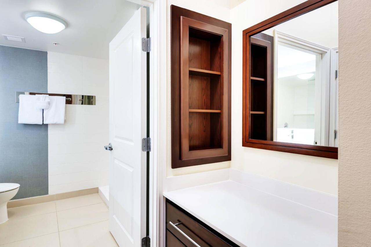 Residence Inn By Marriott Austin Airport מראה חיצוני תמונה