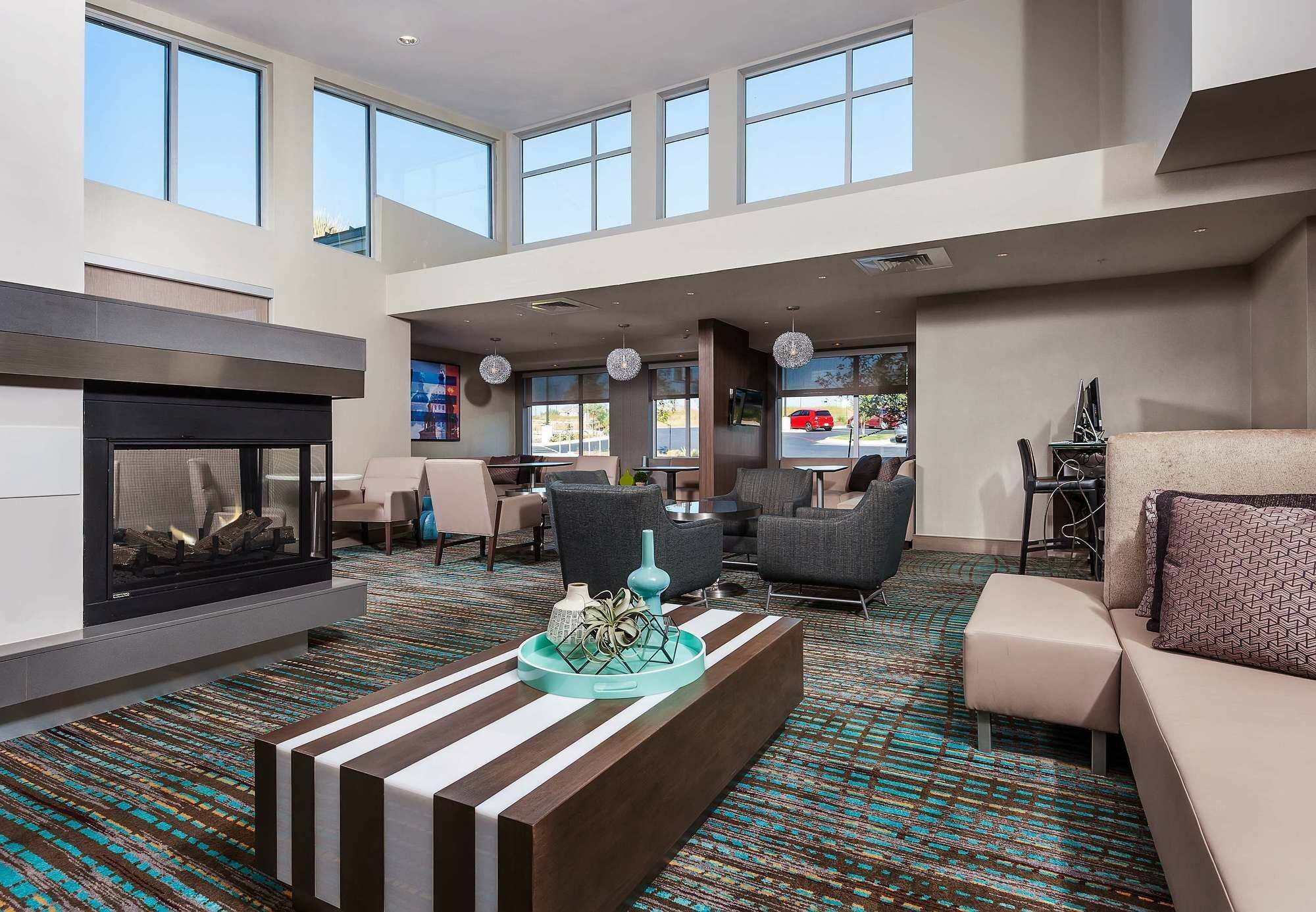 Residence Inn By Marriott Austin Airport מראה חיצוני תמונה